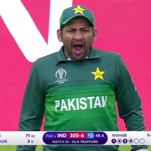 Sarfaraz Yawns on Cricket Field