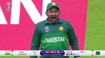 Sarfaraz Yawns on Cricket Field